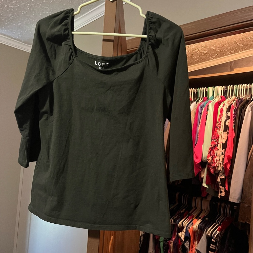 Loft top. Size large.